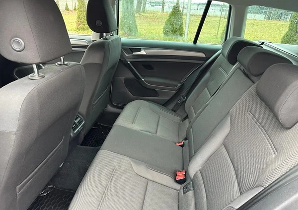 Volkswagen Golf cena 52900 przebieg: 179000, rok produkcji 2017 z Szczecin małe 121